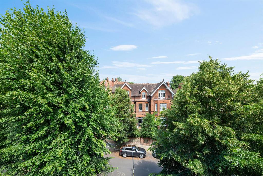 Chesterford Gardens-No Watermark-5.jpg