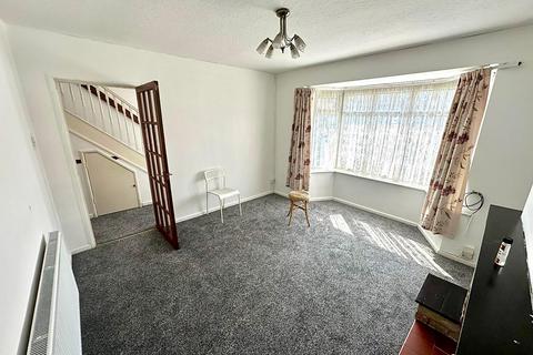 3 bedroom semi-detached house to rent, Durham Road, Wednesbury WS10