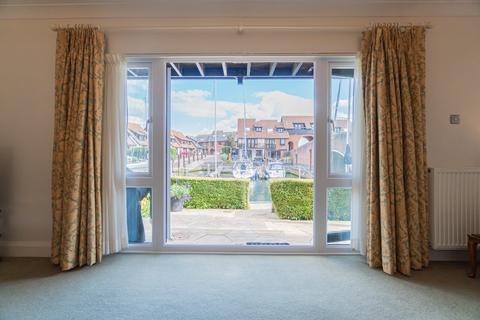 undefined, Hythe Marina Village, Hythe