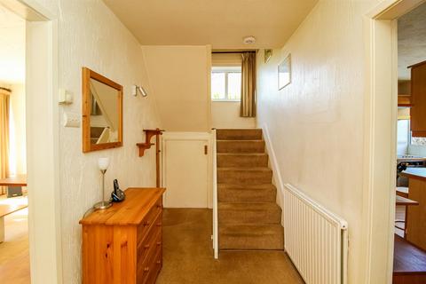 3 bedroom detached house for sale, Ashley Close, Wakefield WF2