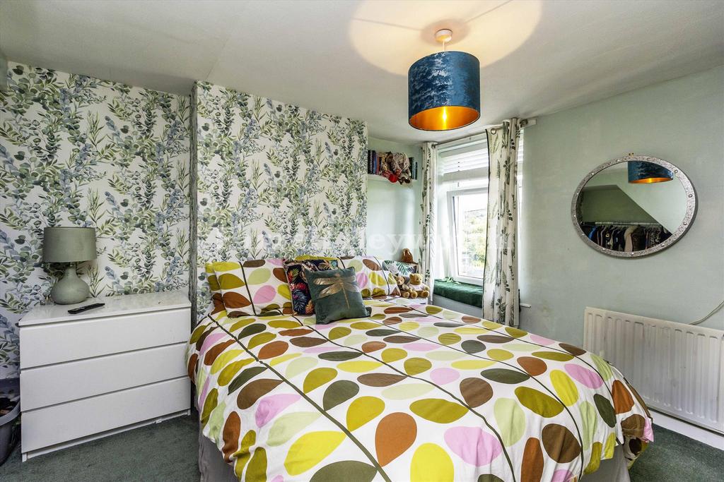 Bedroom 2 view 2