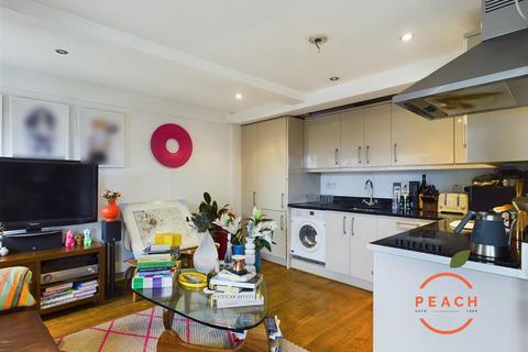 1 bedroom apartment for sale, Vallance Road, London E1