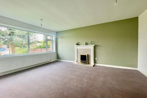 3 bedroom detached bungalow for sale, 30 Elm Grove, Garboldisham, IP22