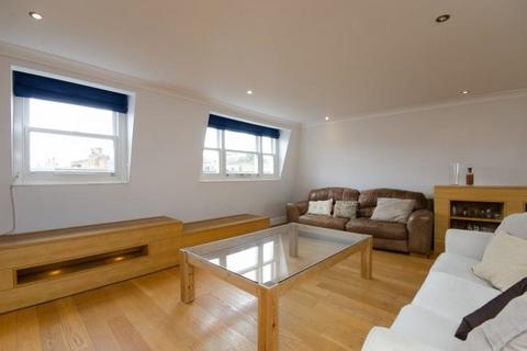 3 bedroom flat for sale, Top Floor, 19 Eardley Crescent, London, SW5 9JS