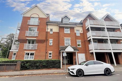 2 bedroom flat for sale, Eastleigh