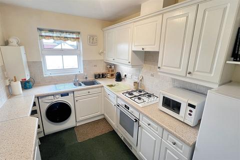 2 bedroom flat for sale, Eastleigh