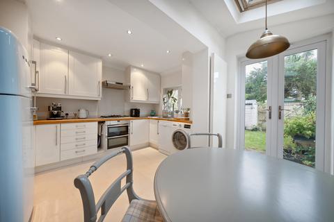 3 bedroom house for sale, Victor Road, Teddington, TW11