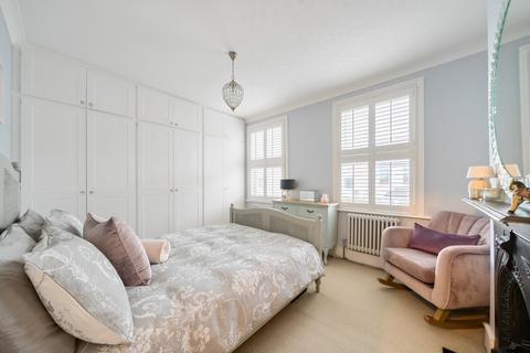 78 Victor Road, Teddington, TW11 8SR