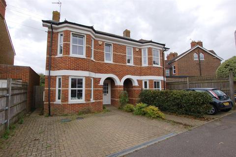 3 bedroom semi-detached house for sale, St. Marys Road, Tonbridge