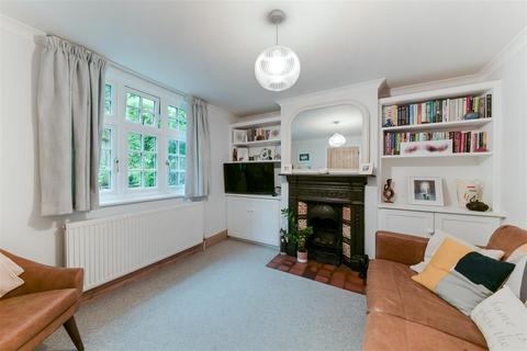 2 bedroom semi-detached house for sale, Burgh Heath Road, Epsom