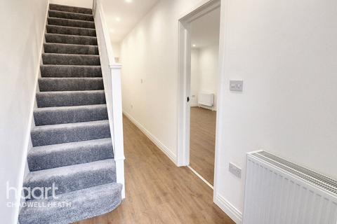 170 Valence Wood Road, Dagenham, RM8 3AH