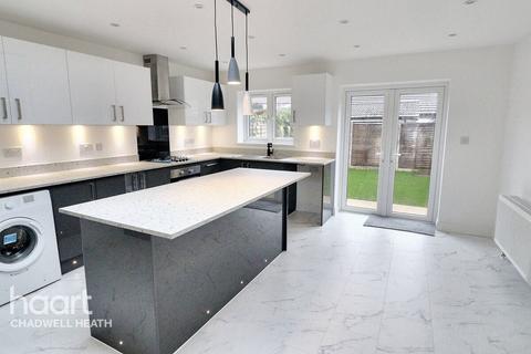 170 Valence Wood Road, Dagenham, RM8 3AH