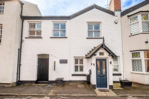 3 bedroom cottage for sale, Livesey Street, Lytham St. Annes, FY8