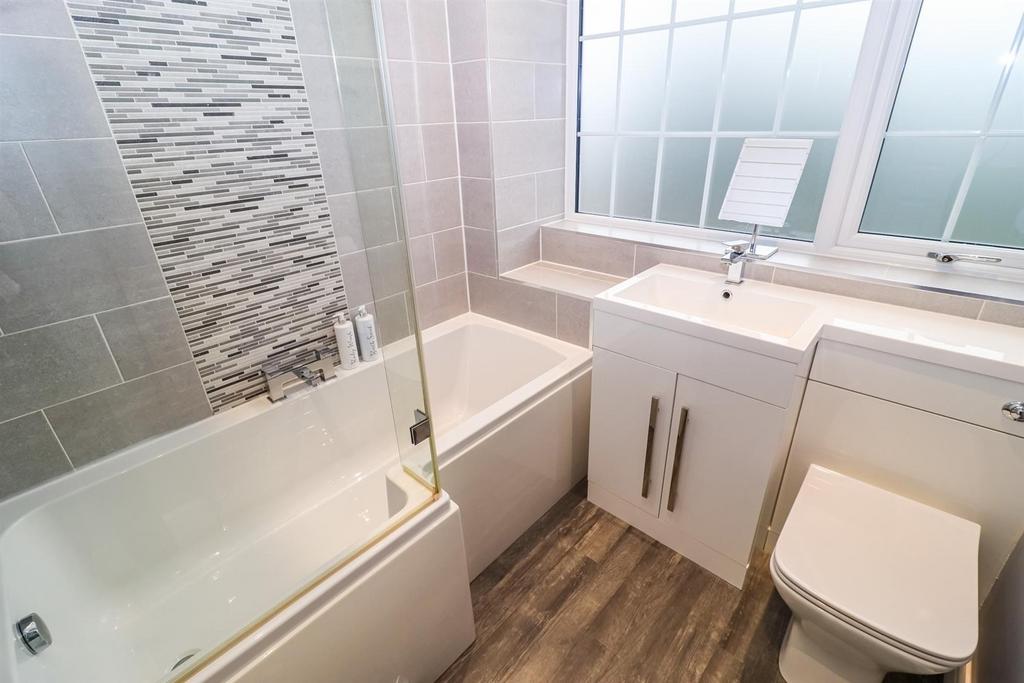 Bathroom/w.c.