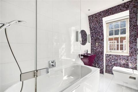 4 bedroom terraced house to rent, Shepherds Close, Mayfair, London, W1K