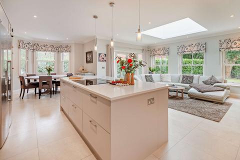 4 bedroom detached house for sale, Chobham Road, Ascot, Berkshire