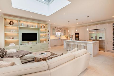 4 bedroom detached house for sale, Chobham Road, Sunningdale, Berkshire
