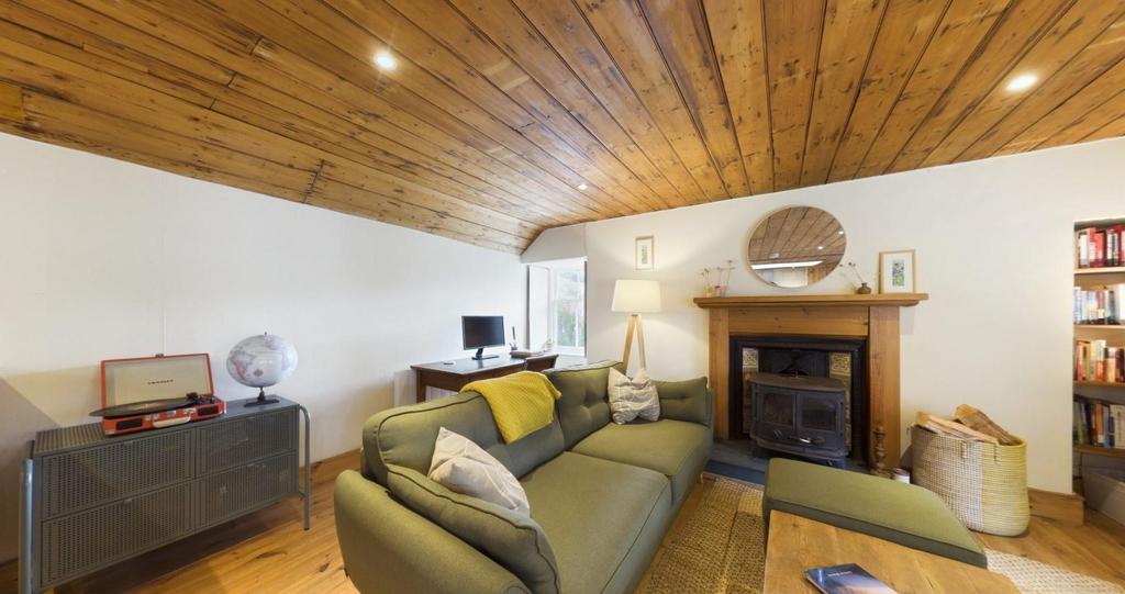 Screenshot 3 from virtual tour.jpg