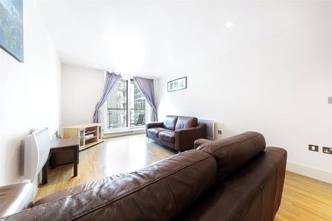 2 bedroom apartment to rent, 10 St. George Wharf, London SW8