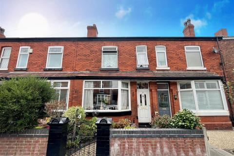 3 bedroom terraced house for sale, Belmont Road, Sale