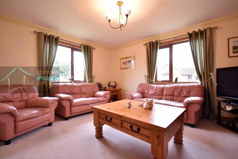 3 bedroom end of terrace house for sale, Lodge View, Hopeman,IV30 5TS