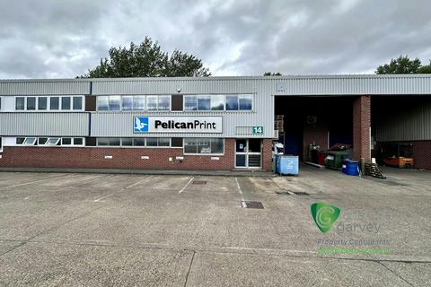 Industrial unit to rent, Farmborough Close, Aylesbury HP20