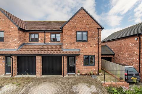 23 Glen Drive, Dinnington, Newcastle Upon Tyne, NE13 7FE