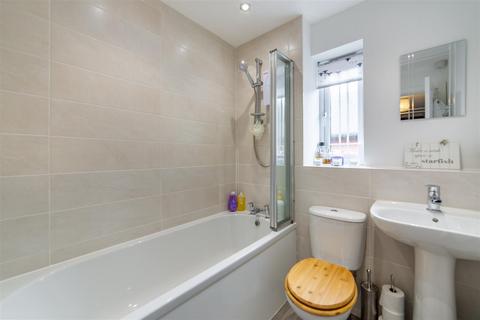 23 Glen Drive, Dinnington, Newcastle Upon Tyne, NE13 7FE