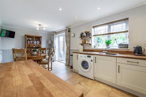 23 Glen Drive, Dinnington, Newcastle Upon Tyne, NE13 7FE