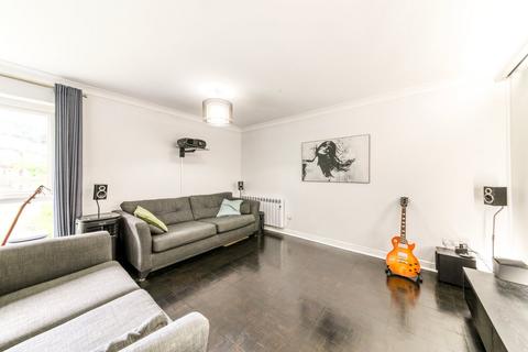 2 bedroom flat for sale, Coombe Road, Croydon, CR0