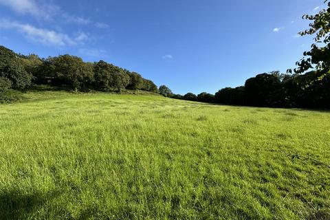 Land for sale, Eaglesbush, Cimla