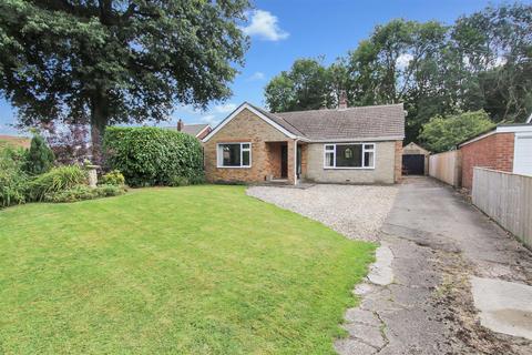 3 bedroom detached bungalow for sale, Easthall Road, North Kelsey, Market Rasen LN7