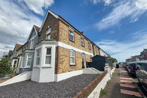 3 bedroom end of terrace house for sale, Seaside, Eastbourne