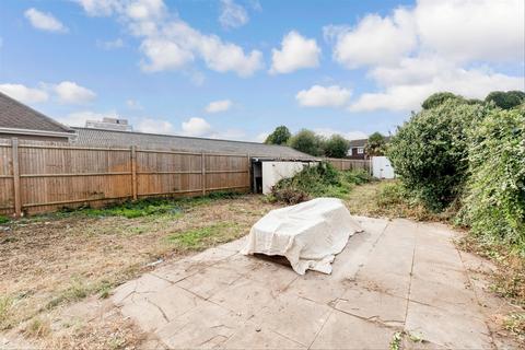 8 Whitehall Lane, Erith, DA8 2DH