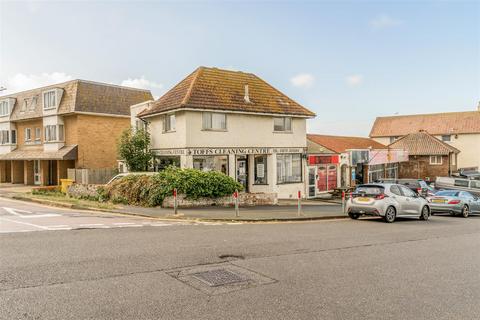 2 bedroom apartment for sale, Longridge Avenue, Saltdean