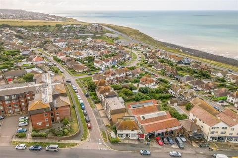 2 bedroom apartment for sale, Longridge Avenue, Saltdean