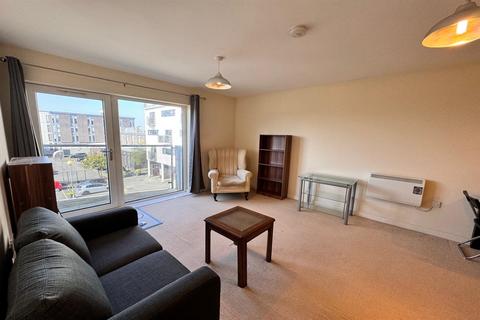 2 bedroom flat to rent, Bishops Corner, Hulme,  M15