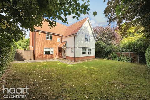 4 bedroom detached house for sale, Bellingham Drive, Colchester