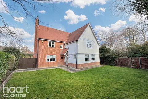 4 bedroom detached house for sale, Bellingham Drive, Colchester