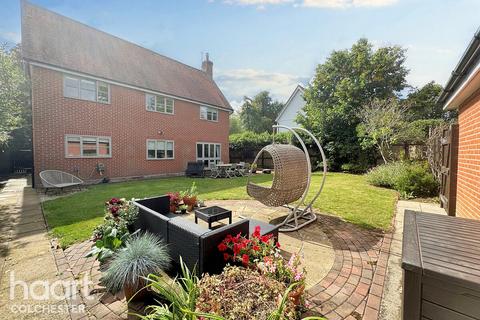 4 bedroom detached house for sale, Bellingham Drive, Colchester