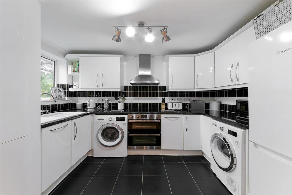 WELL HOUSE, 71.jpg