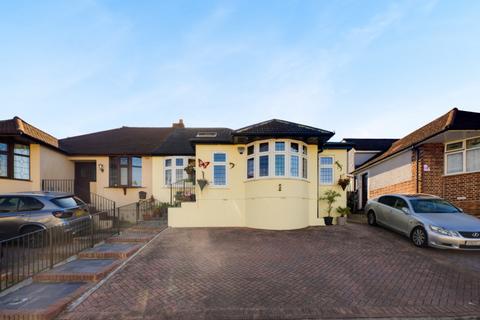 3 bedroom semi-detached bungalow for sale, Dovedale Avenue, Ilford, IG5