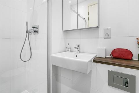 38 Raeburn House Lapwing Avenue, Trumpington, Cambridge, CB2 9AN