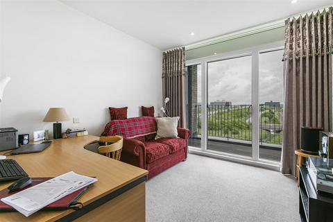 38 Raeburn House Lapwing Avenue, Trumpington, Cambridge, CB2 9AN