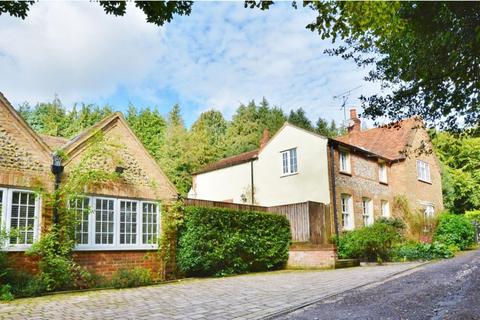 5 bedroom detached house for sale, Sniggs Lane, Penn, HP10