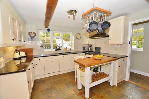 5 bedroom detached house for sale, Beacon Hill , Penn