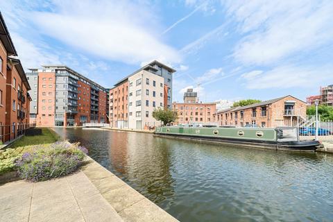 2 bedroom apartment for sale, Wharf Close, Manchester, Greater Manchester