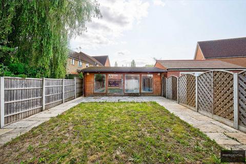 3 bedroom semi-detached house for sale, Loughton IG10