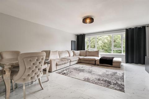 2 bedroom flat for sale, Ardmore Lane, Buckhurst Hill