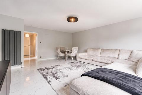 2 bedroom flat for sale, Ardmore Lane, Buckhurst Hill